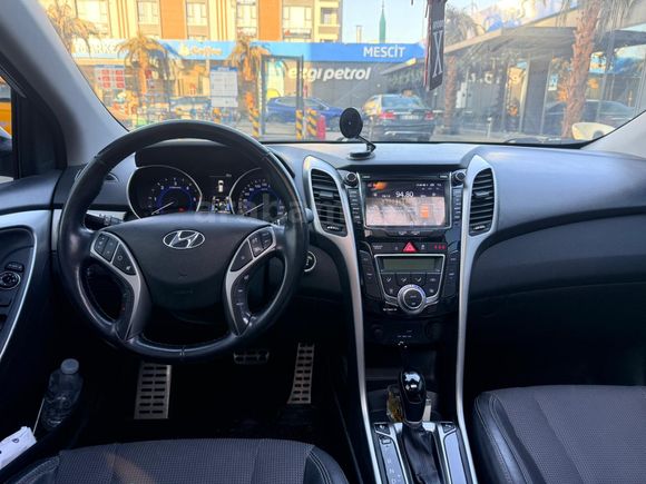 //2015 İ30//1.6 OTAMATİK/ELIT PAKET// SUNROOF+CAM TAVAN/FULL+FULL//