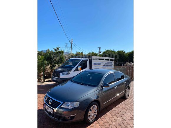 Sahibinden Volkswagen Passat 1.8 TSi Comfortline 2010 Model  229000 km Füme