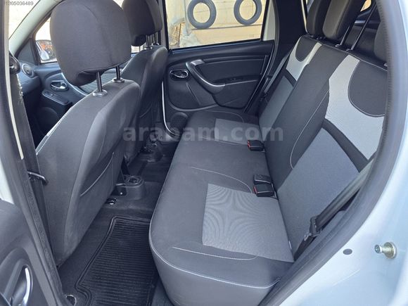 2017 DACİA DUSTER 1.5 DCİ LAURETTE 110 4x2 61,000 KM