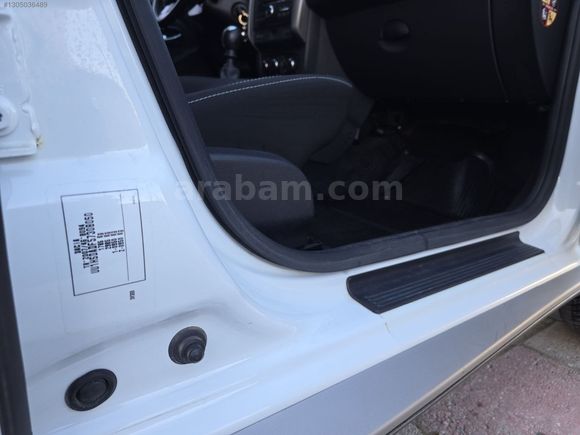 2017 DACİA DUSTER 1.5 DCİ LAURETTE 110 4x2 61,000 KM