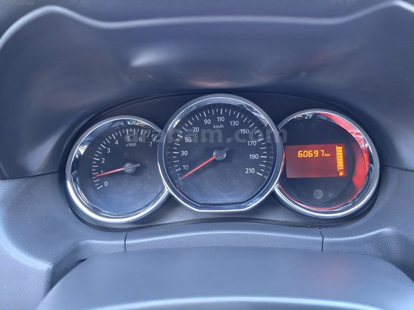 2017 DACİA DUSTER 1.5 DCİ LAURETTE 110 4x2 61,000 KM