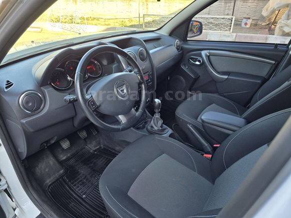 2017 DACİA DUSTER 1.5 DCİ LAURETTE 110 4x2 61,000 KM