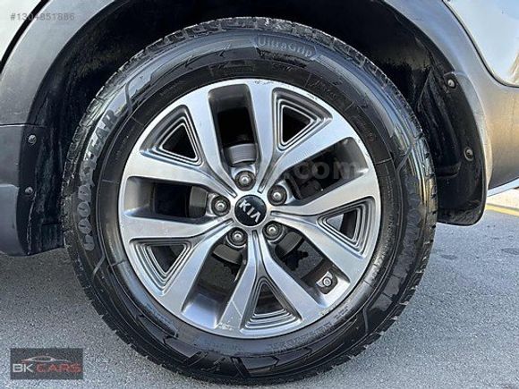 2016 KIA SPORTAGE HATASIZ CAM TAVAN 4 KLTUK ISITMA 345 BİN PEŞİN