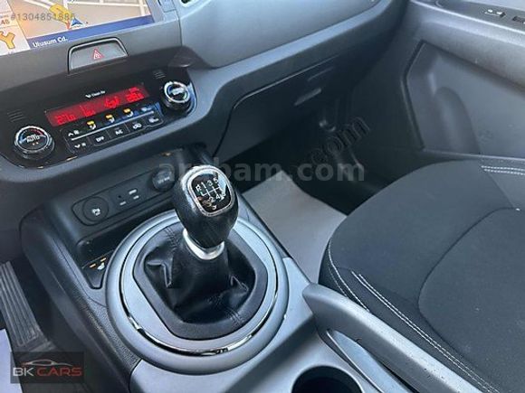 2016 KIA SPORTAGE HATASIZ CAM TAVAN 4 KLTUK ISITMA 345 BİN PEŞİN