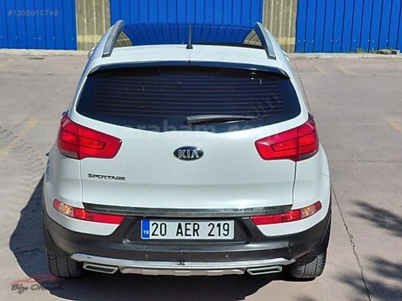 BOYASIZ // 2015 KİA SPORTAGE 1.6 CONSEPT PLUS - LPG - 140,000km