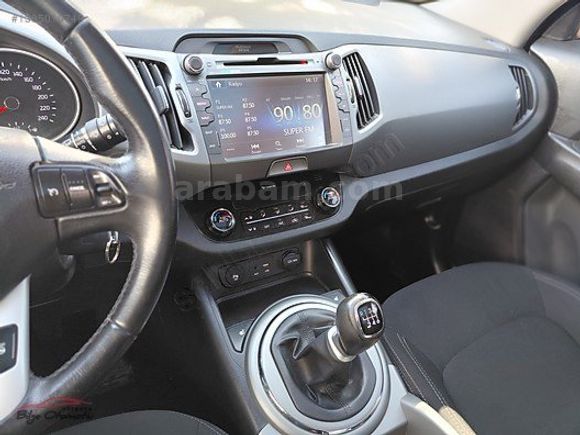 BOYASIZ // 2015 KİA SPORTAGE 1.6 CONSEPT PLUS - LPG - 140,000km
