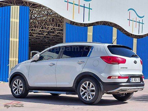 BOYASIZ // 2015 KİA SPORTAGE 1.6 CONSEPT PLUS - LPG - 140,000km