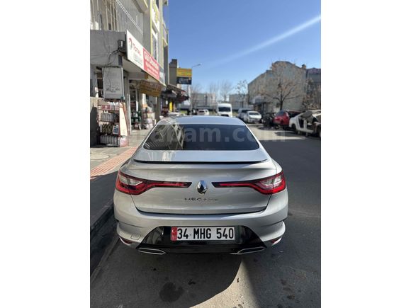Sahibinden Renault Megane 1.3 TCe Touch 2024 Model 