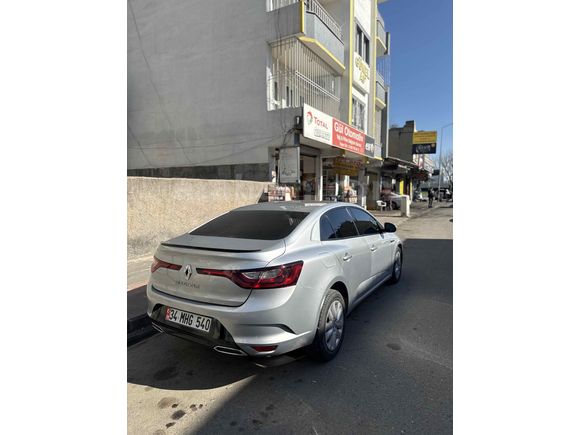 Sahibinden Renault Megane 1.3 TCe Touch 2024 Model 