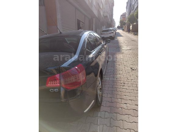 Sahibinden Citroen C5 1.6 e-HDi Confort 2010 Model  280.000 km Siyah