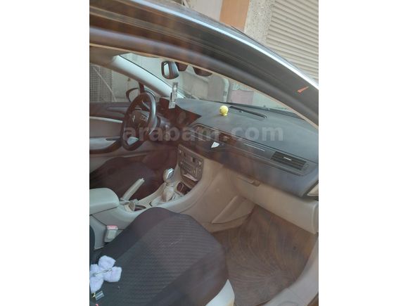 Sahibinden Citroen C5 1.6 e-HDi Confort 2010 Model  280.000 km Siyah
