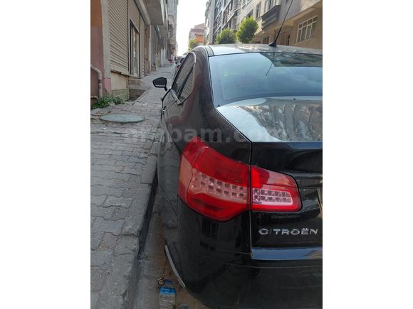 Sahibinden Citroen C5 1.6 e-HDi Confort 2010 Model  280.000 km Siyah