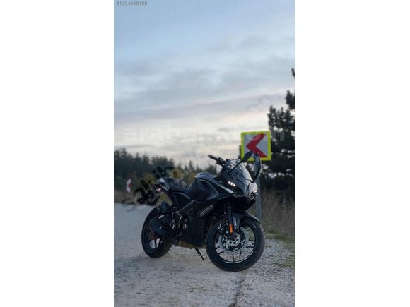 HATASIZ 2025 BAJAJ PULSAR RS.200 1.300 KM