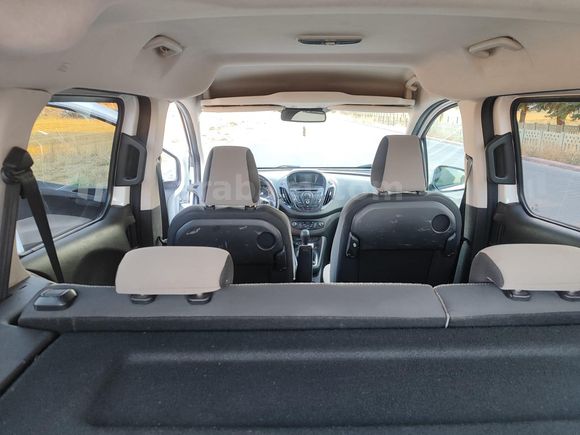 Sahibinden Ford Tourneo Courier 1.6 TDCi Titanium Plus 2015 Model