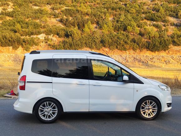 Sahibinden Ford Tourneo Courier 1.6 TDCi Titanium Plus 2015 Model