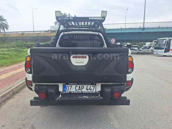 Sahibinden Mitsubishi L 200 4x4 Instyle 2015 Model 