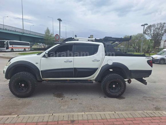 Sahibinden Mitsubishi L 200 4x4 Instyle 2015 Model 