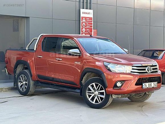 *BAYRAKLAR* TOYOTA HILUX 2.4 ADVENTURE 4X2 TR DE TEK 51 KM...
