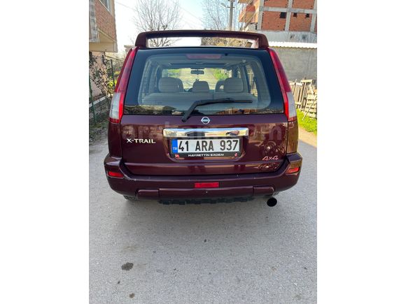 Sahibinden Nissan X-Trail 2.0 Luxury 2004 Model