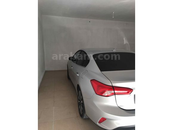 Sahibinden Ford Focus 1.5 TDCi Titanium X 2024 Model 