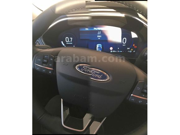 Sahibinden Ford Focus 1.5 TDCi Titanium X 2024 Model 