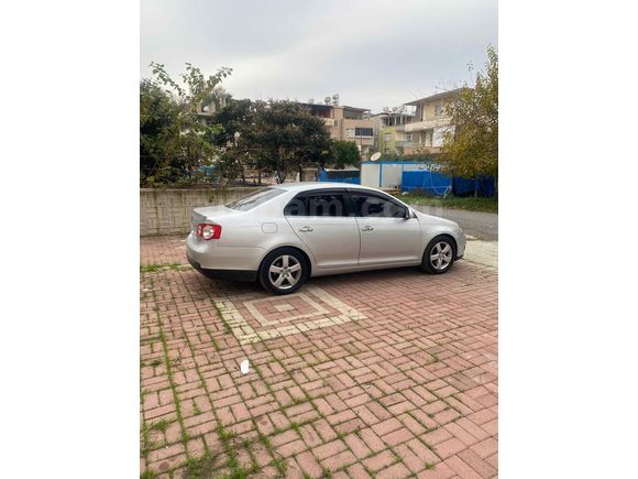 Sahibinden Volkswagen Jetta 1.6 Tour 2009 Model 