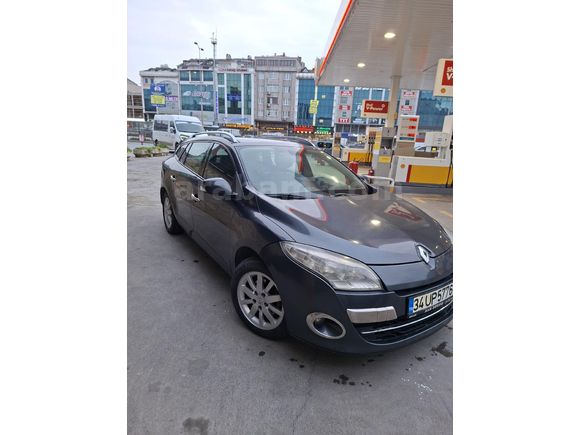 Sahibinden Renault Megane 1.5 dCi Sport Tourer Privilege 2010 Model