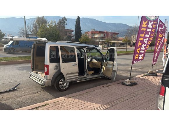 Sahibinden Ford Tourneo Connect 110PS 2011 Model 