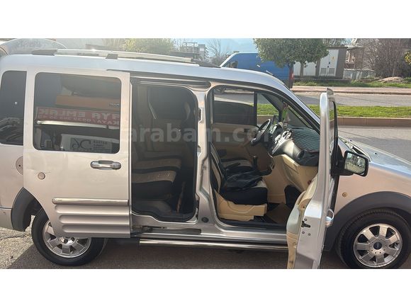 Sahibinden Ford Tourneo Connect 110PS 2011 Model 