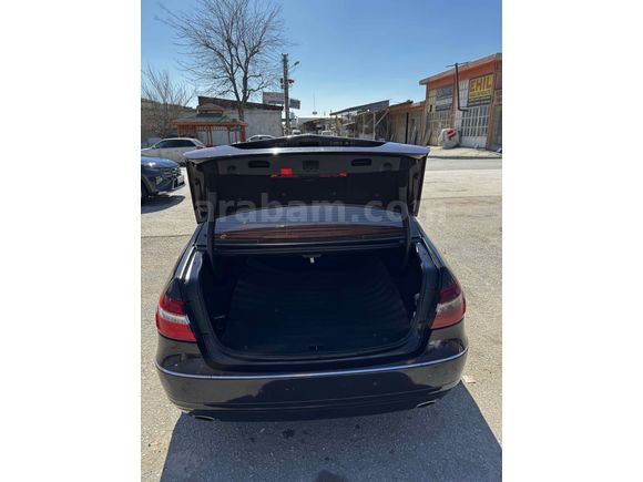 Sahibinden Mercedes - Benz E 350 CDI BlueEFFICIENCY Premium 2011 Model 