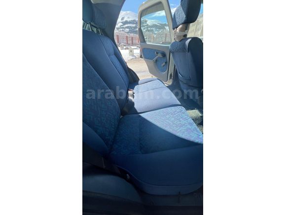 Fiat Palio 1.6 HL 2000 Model