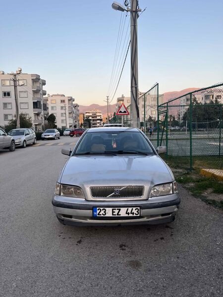 Volvo s40 sahibinden masrafsız
