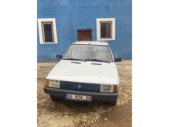 Sahibinden Renault R 9 1.4 Broadway 1994 Model 