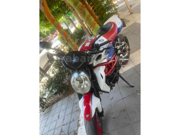  GARAJ MALI MV Agusta Brutale 1090 RR Adana