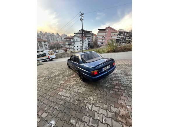 Sahibinden Ford Escort 1.6 CLX 1996 Model 