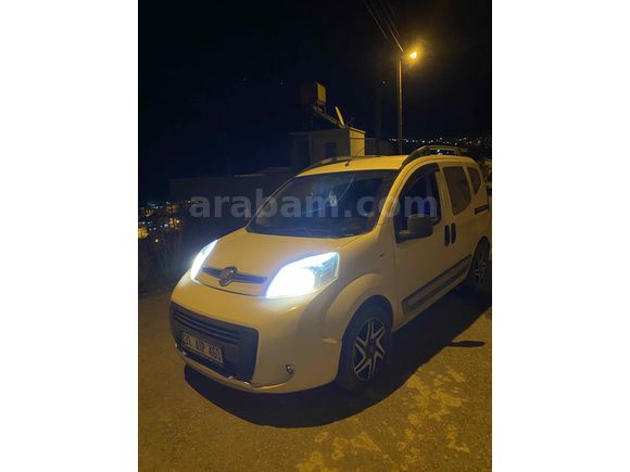 Sahibinden Fiat Fiorino Combi  premio1.3 Multijet 2016 Model  228.000 km Beyaz
