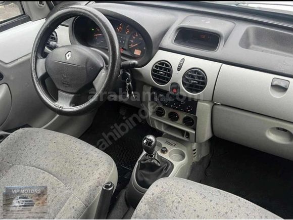 2004 KANGO 1.5 TURBO DİZEL ÇİFT SÜRGÜ ARKA TEK KAPAK FABRİKASYON