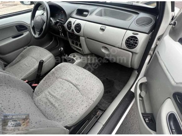 2004 KANGO 1.5 TURBO DİZEL ÇİFT SÜRGÜ ARKA TEK KAPAK FABRİKASYON