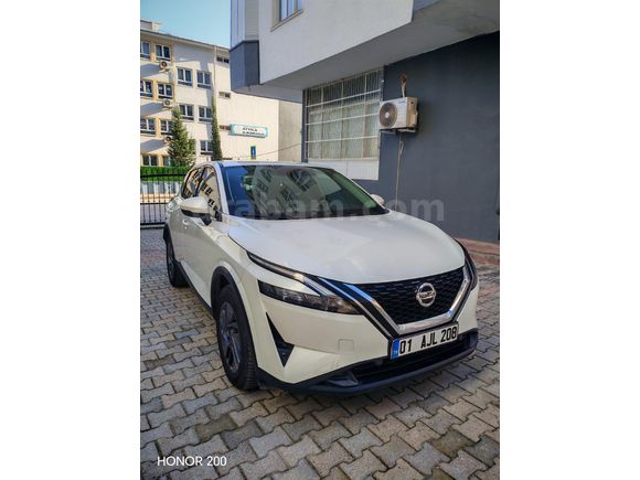 MEMURDAN SATILIK ORİJİNAL BOYASIZ QASHQAI 1.3 DIG-T TEKNA ARAÇ