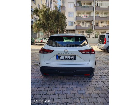MEMURDAN SATILIK ORİJİNAL BOYASIZ QASHQAI 1.3 DIG-T TEKNA ARAÇ