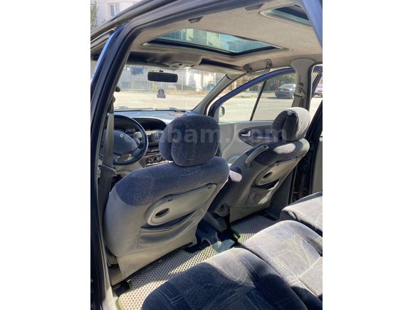 Sahibinden Renault Scenic 2.0 RXi 2000 Model 