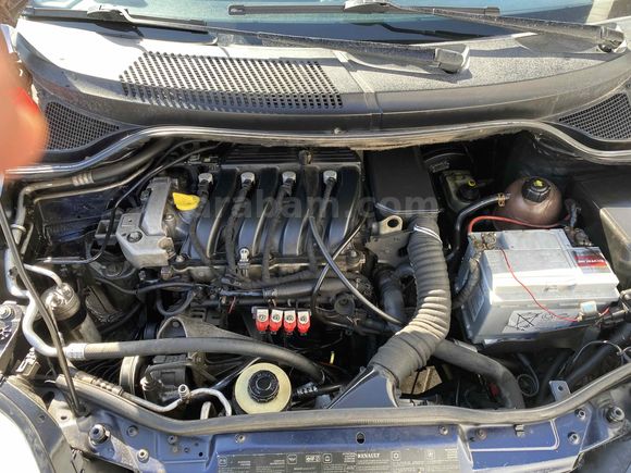 Sahibinden Renault Scenic 2.0 RXi 2000 Model 