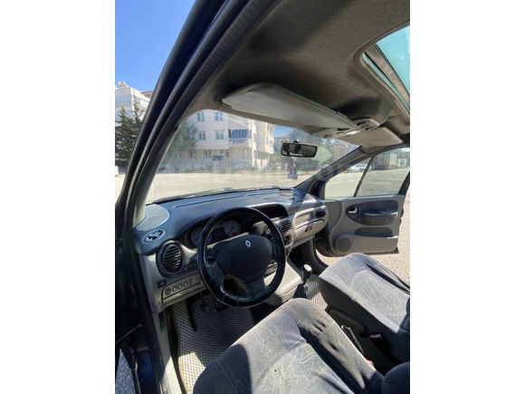 Sahibinden Renault Scenic 2.0 RXi 2000 Model 