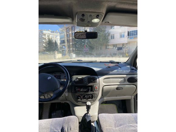 Sahibinden Renault Scenic 2.0 RXi 2000 Model 