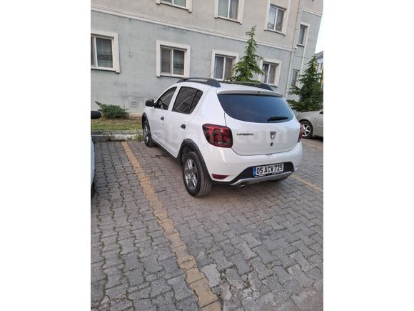 Sahibinden Dacia Sandero 0.9 TCe Stepway Easy-R 2020 Model  46.000 km Beyaz