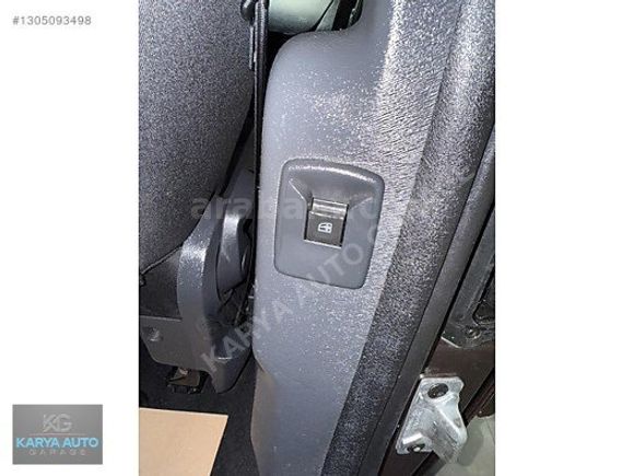 KARYA AUTO GARAGE 2019 MODEL RENAULT KANGOO EXCLUSİVE HATASIZ
