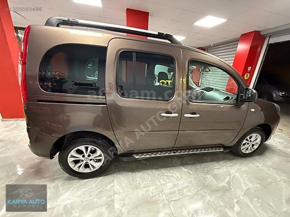 KARYA AUTO GARAGE 2019 MODEL RENAULT KANGOO EXCLUSİVE HATASIZ