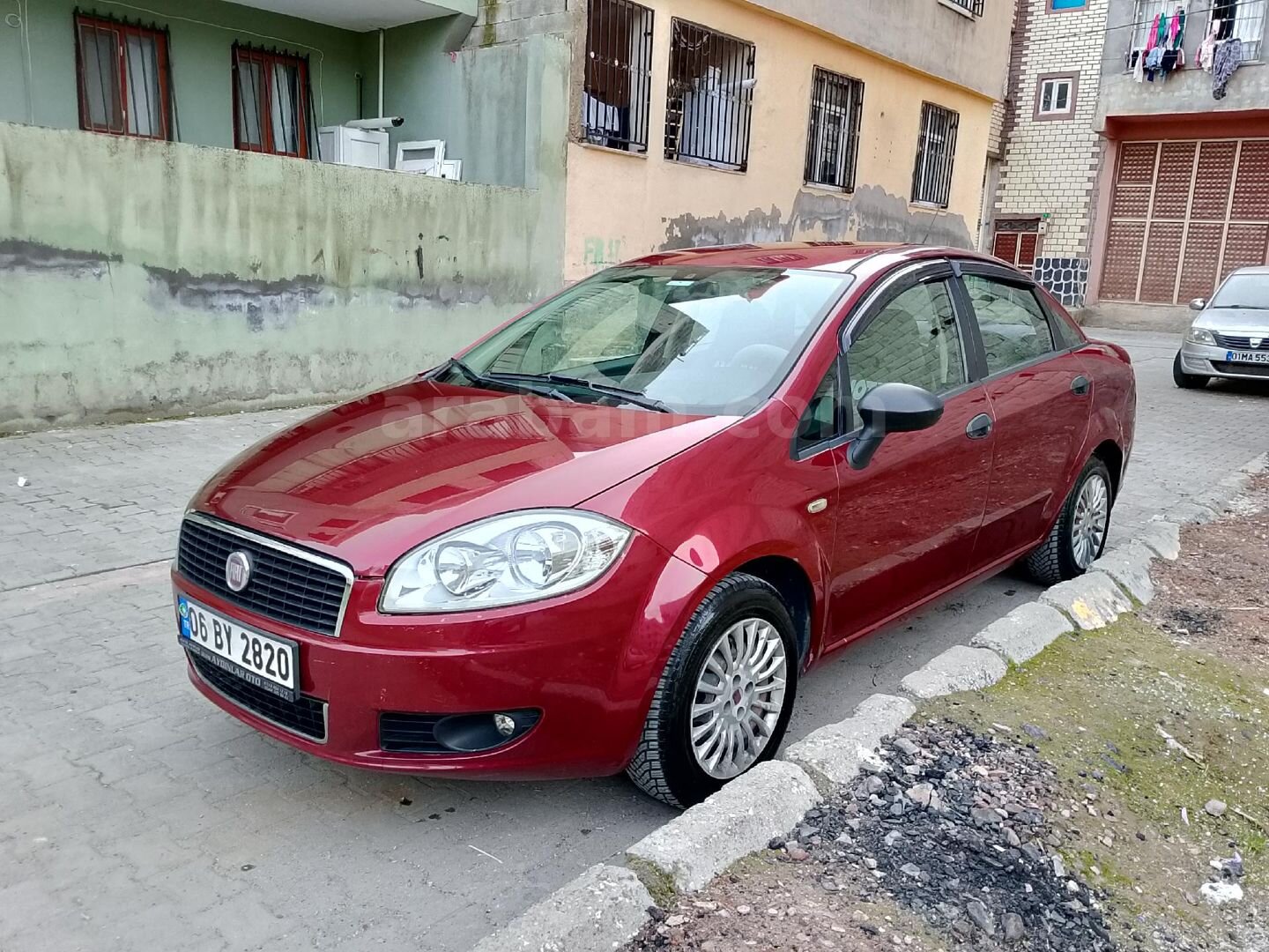 Sahibinden Fiat Linea 1.4 Fire Active 2009 Model Ankara 165.000 km Kırmızı 2