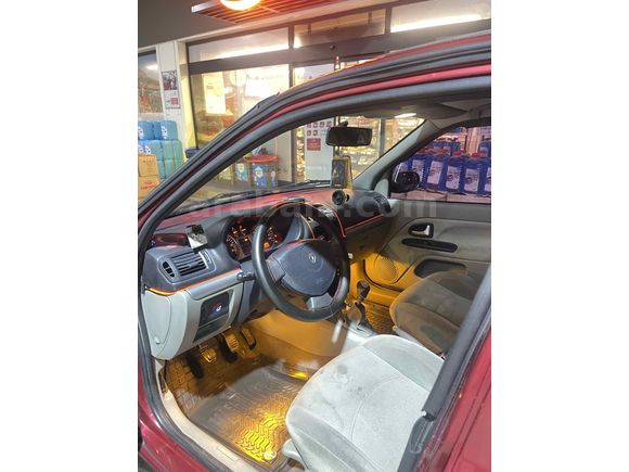 Sahibinden Renault Clio 1.4 Privilege 2004 Model 