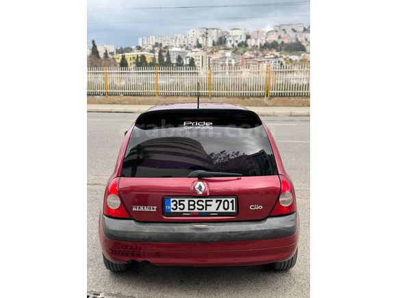 Sahibinden Renault Clio 1.4 Privilege 2004 Model 